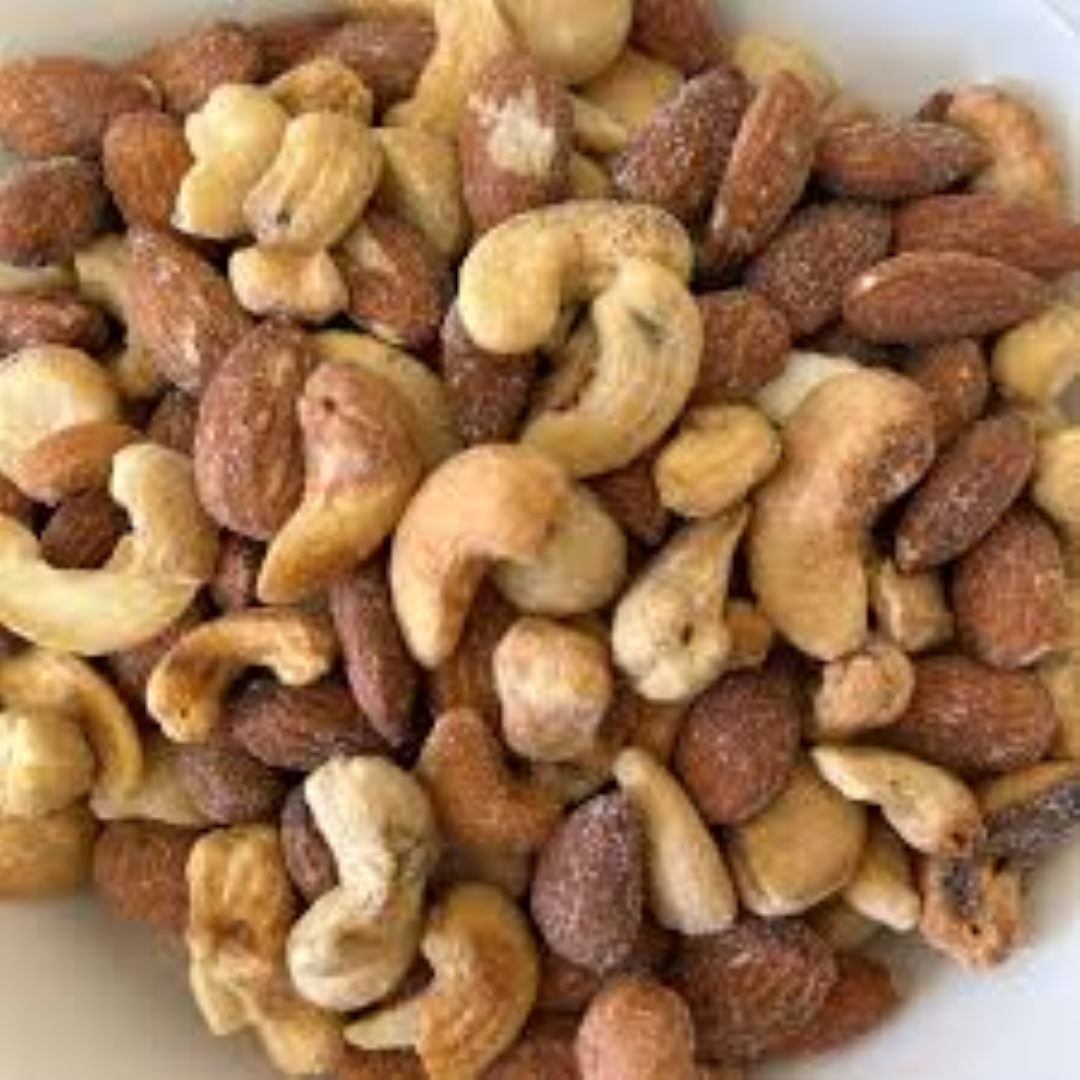 QUEEN DELI HOT & SWEET CASHEWNUTS PKG